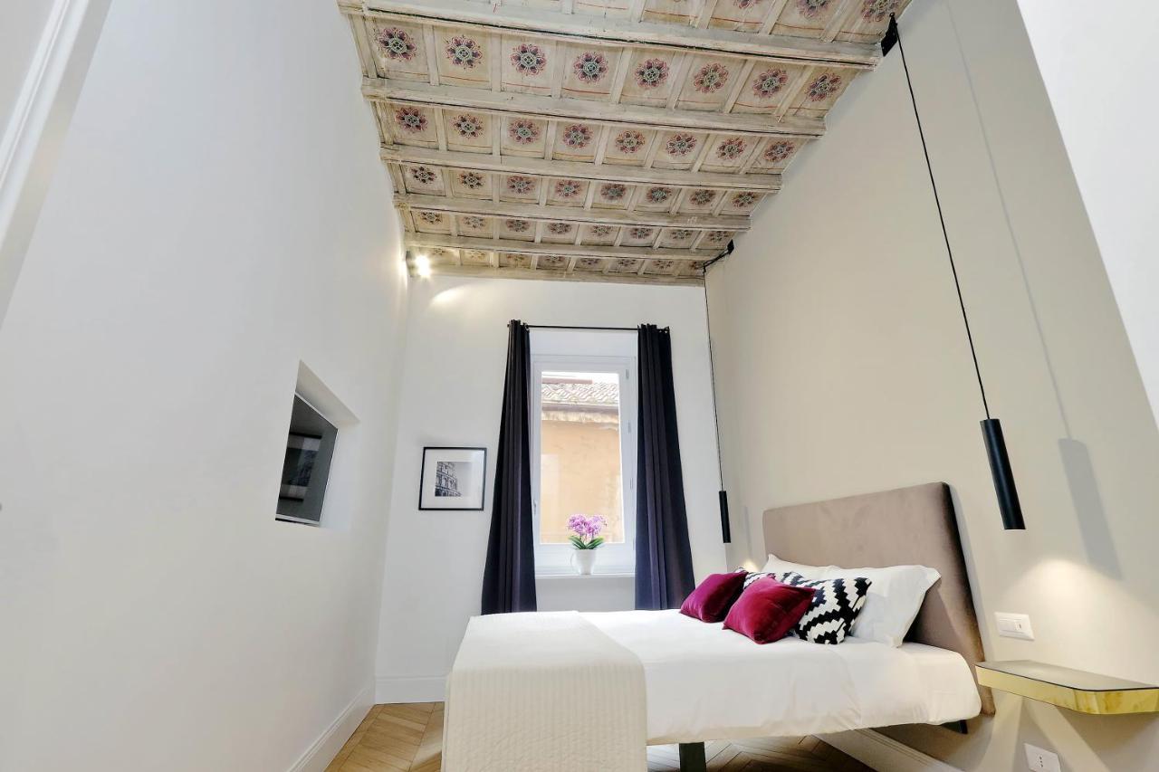 Eve Guest House At Trevi Fountain روما المظهر الخارجي الصورة