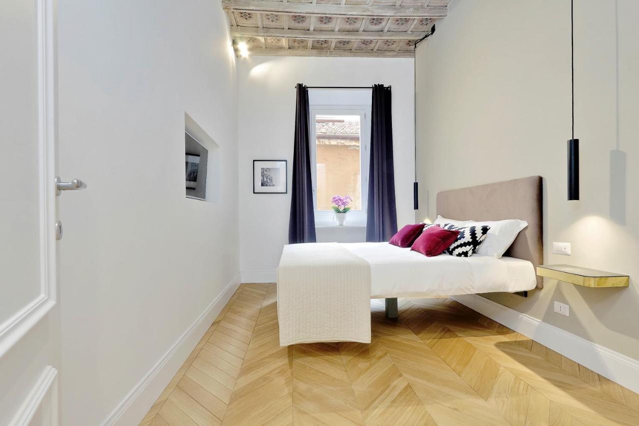 Eve Guest House At Trevi Fountain روما المظهر الخارجي الصورة