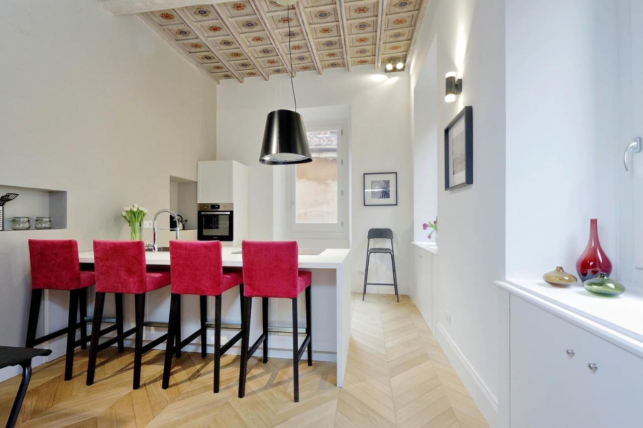 Eve Guest House At Trevi Fountain روما المظهر الخارجي الصورة