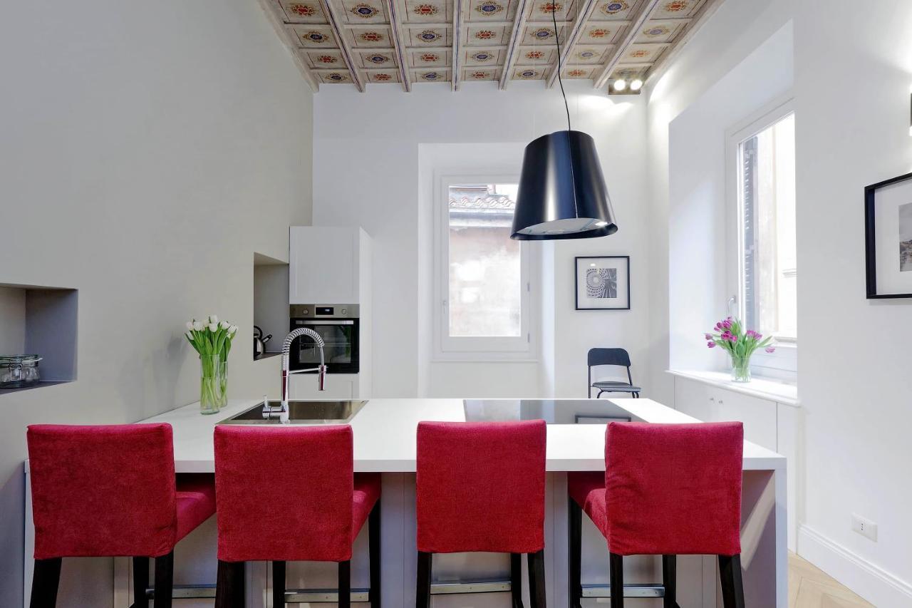 Eve Guest House At Trevi Fountain روما المظهر الخارجي الصورة