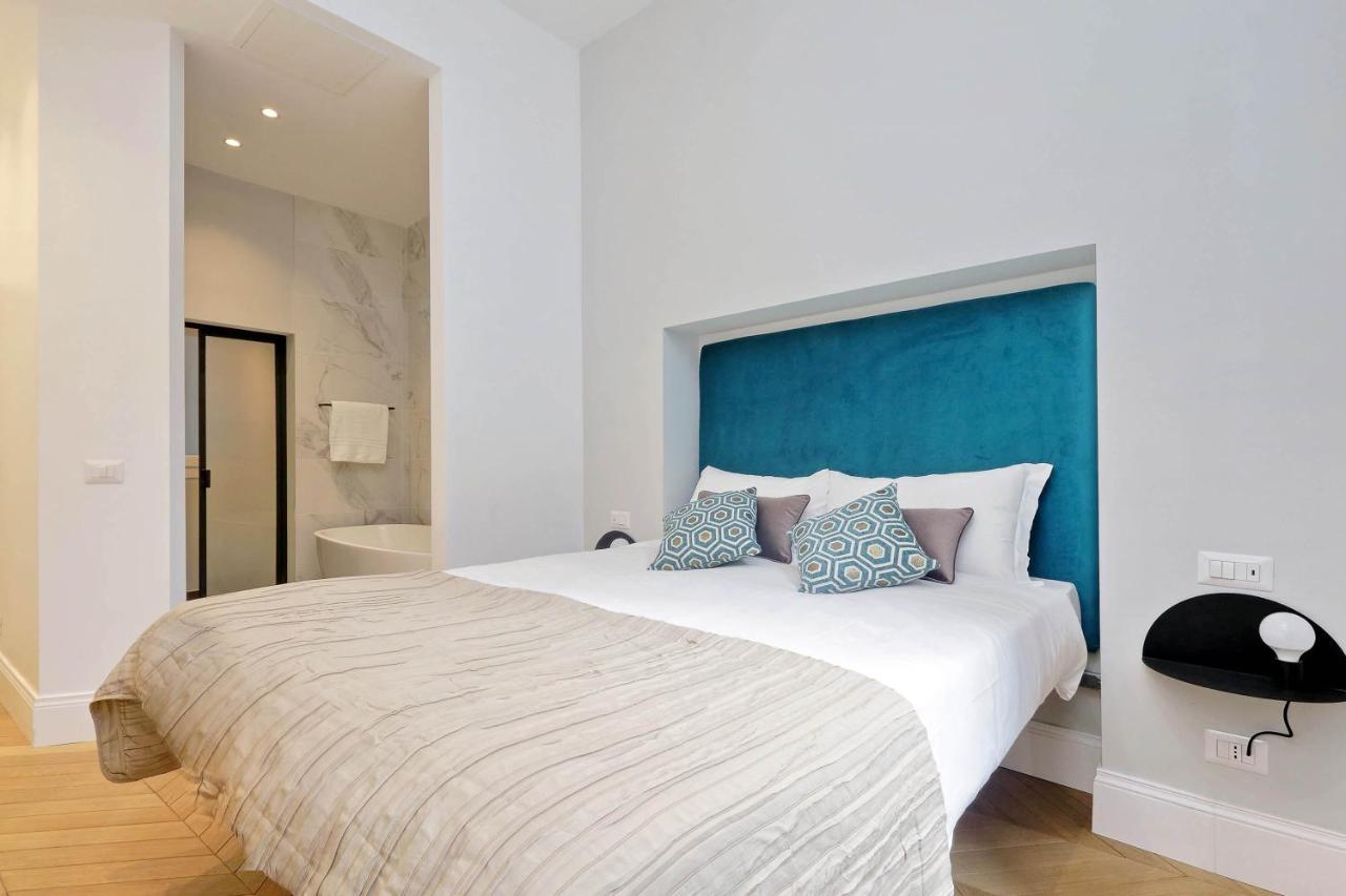 Eve Guest House At Trevi Fountain روما المظهر الخارجي الصورة