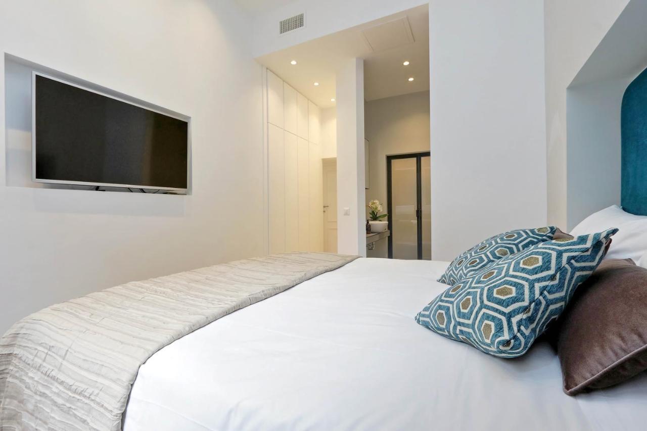 Eve Guest House At Trevi Fountain روما المظهر الخارجي الصورة