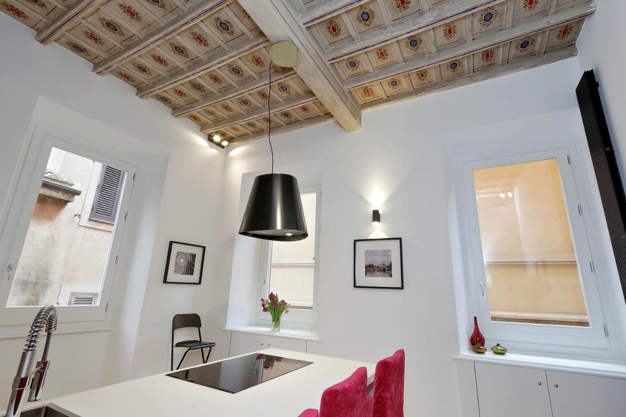 Eve Guest House At Trevi Fountain روما المظهر الخارجي الصورة